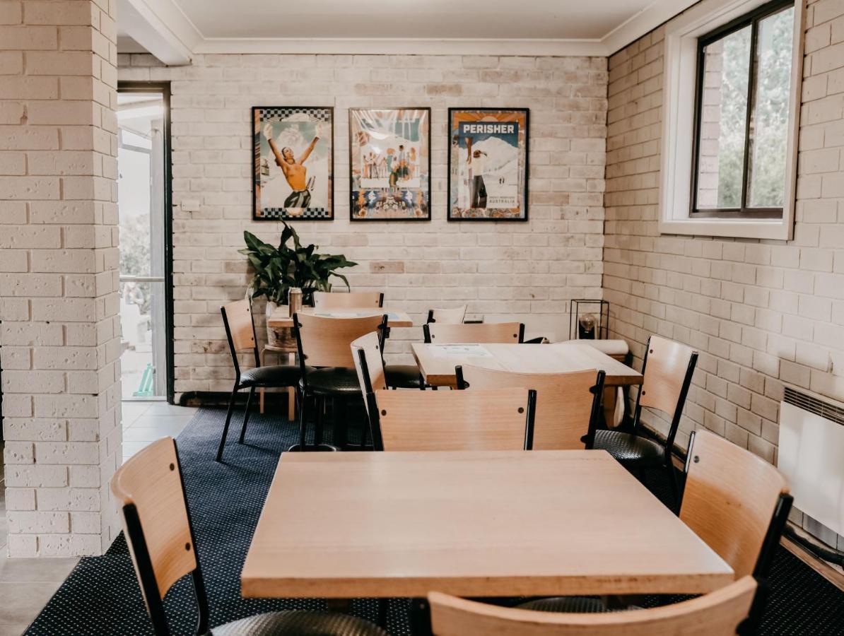ג'ינדביין East Lake Travellers Lodge מראה חיצוני תמונה